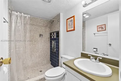 20500 W Country Club Drive Aventura FL 33180
