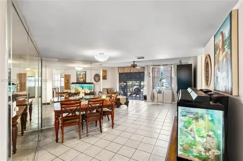 20500 W Country Club Drive Aventura FL 33180
