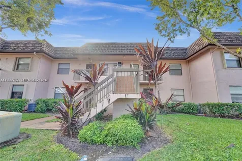 10468 NW 10th Street Pembroke Pines FL 33026