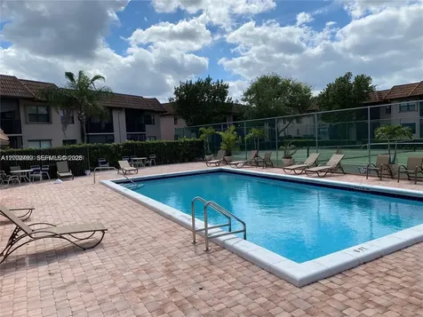 10468 NW 10th Street Pembroke Pines FL 33026