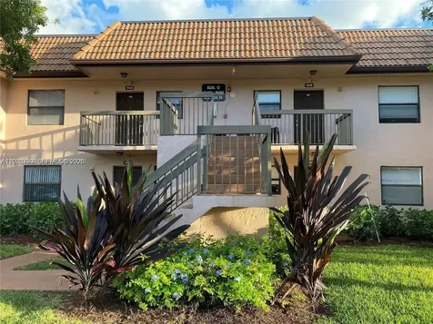 10468 NW 10th Street Pembroke Pines FL 33026
