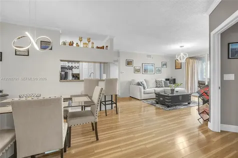 17125 N Bay Road Sunny Isles Beach FL 33160