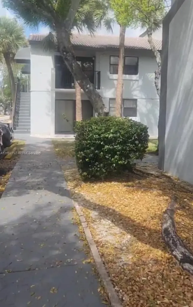 7220 NW 179th Street Hialeah FL 33015