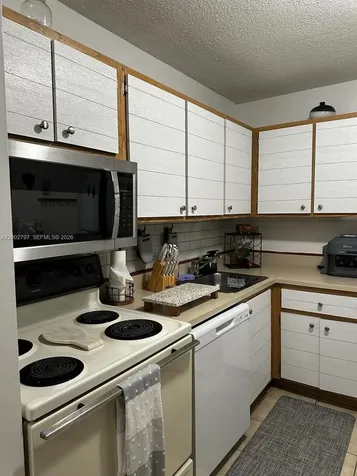 7220 NW 179th Street Hialeah FL 33015