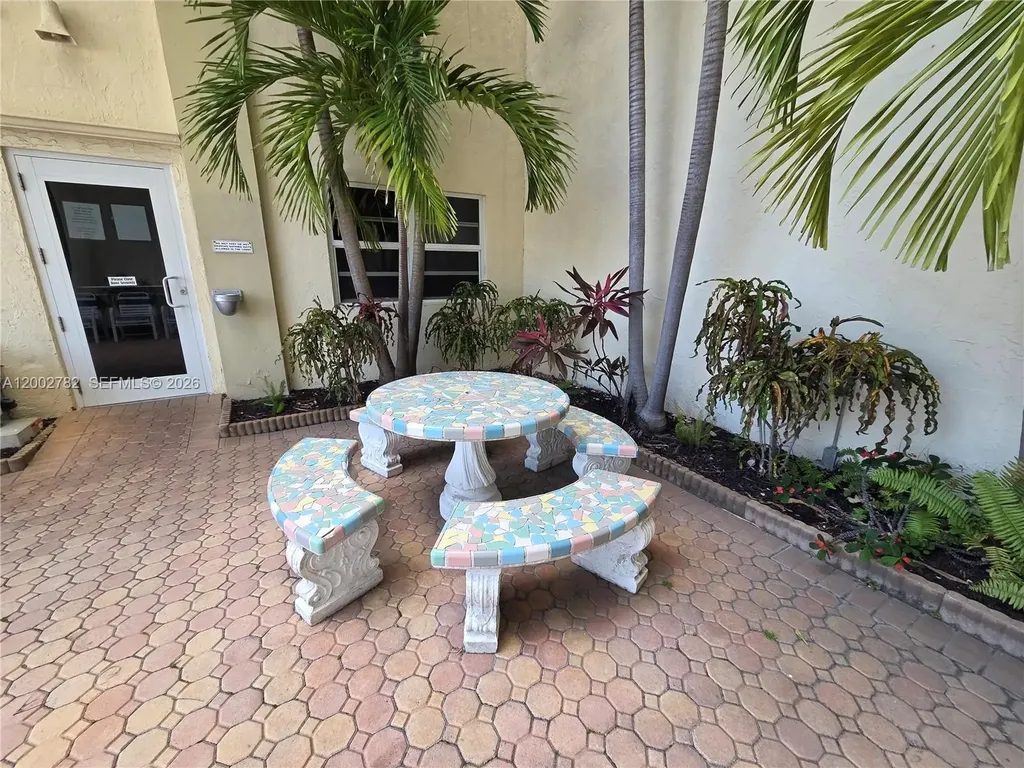900 NE 18th Avenue Fort Lauderdale FL 33304