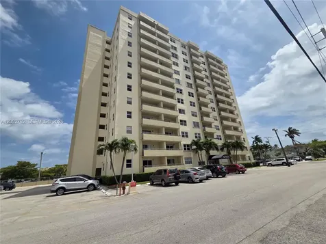900 NE 18th Avenue Fort Lauderdale FL 33304