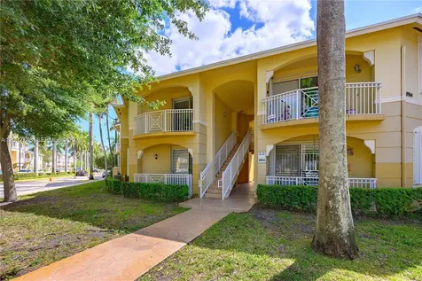 8964 W Flagler Street Miami FL 33174