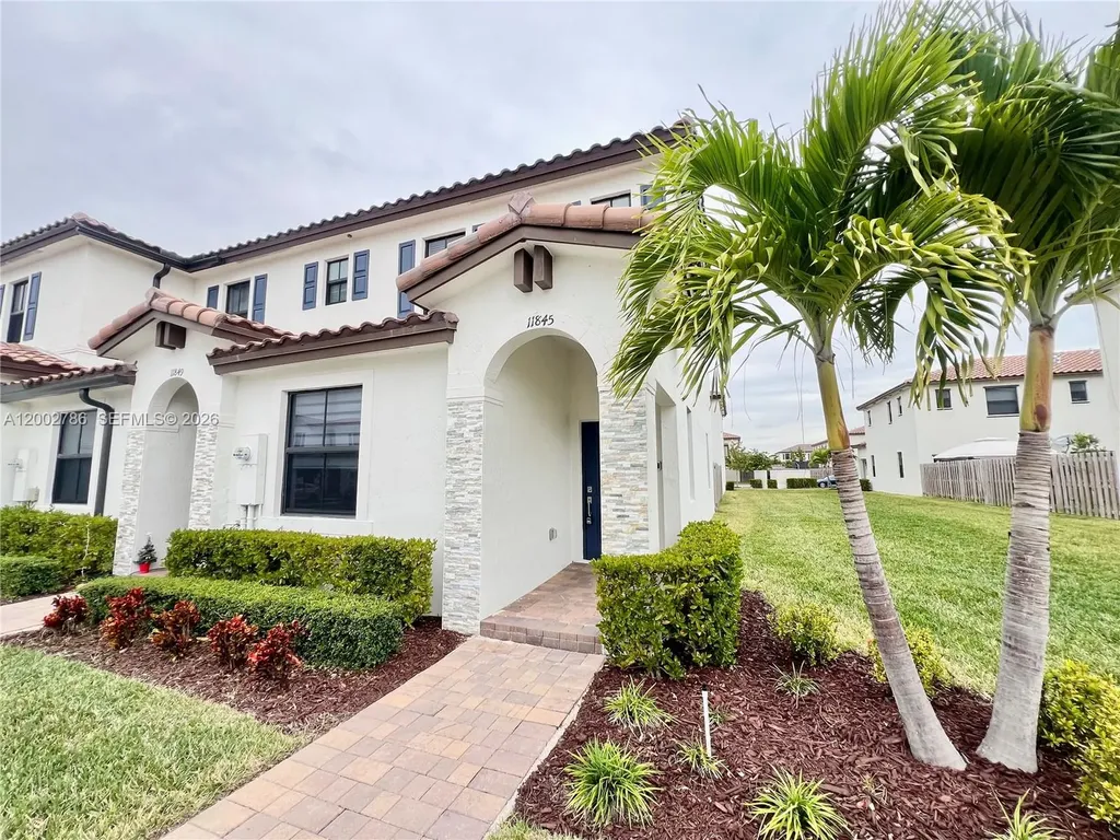 11845 SW 247 Terrace Homestead FL 33032