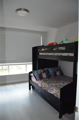 10347 NW 64th Doral FL 33178