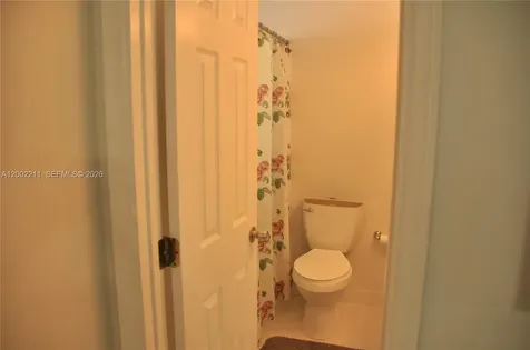 1301 W 61st Place Hialeah FL 33012
