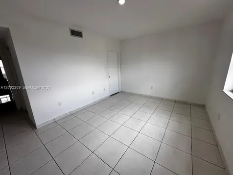 9189 Fontainebleau Boulevard Miami FL 33172