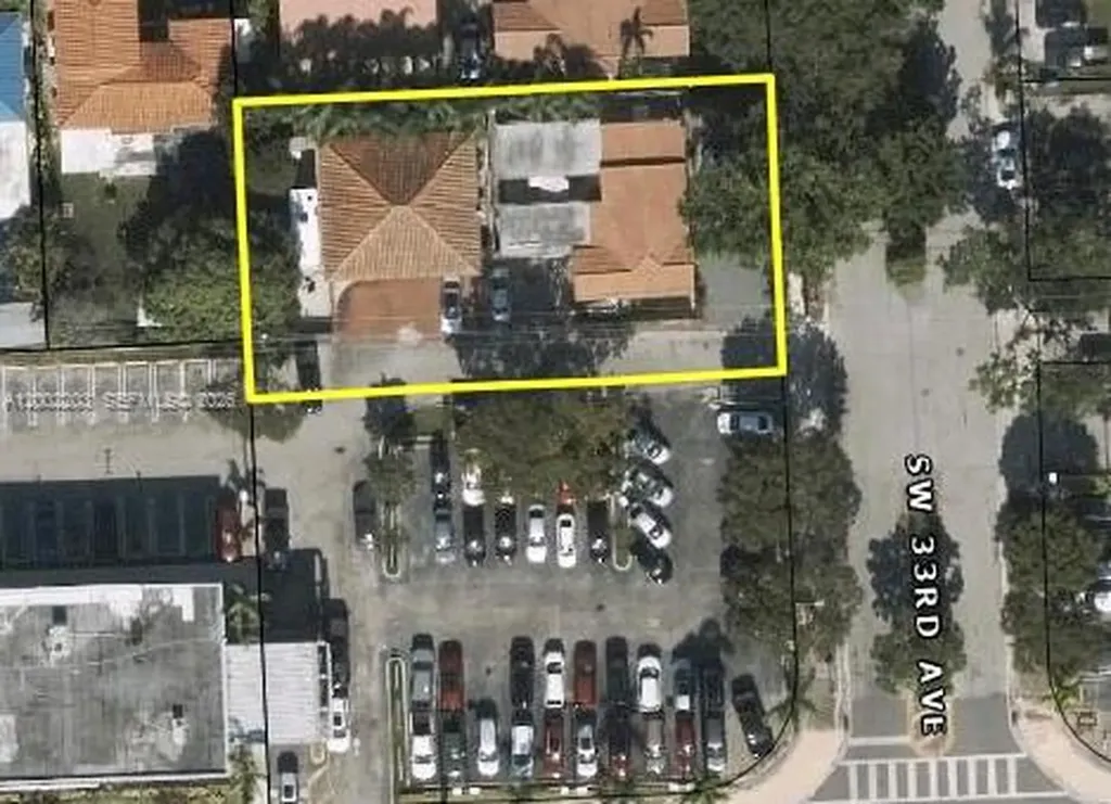 710 SW 33rd Avenue Miami FL 33135