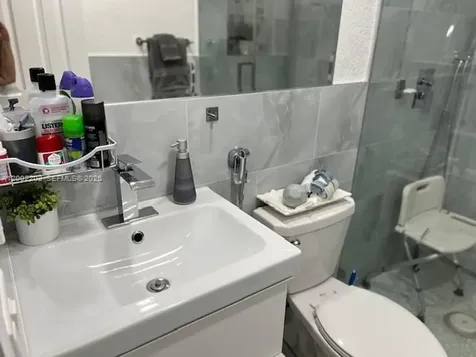 4255 SW 69 Avenue Miami FL 33155