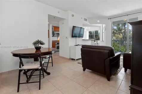 110 Washington Avenue Miami Beach FL 33139