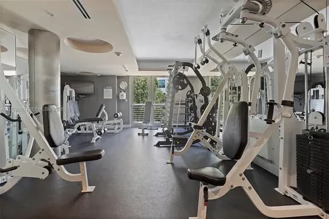 110 Washington Avenue Miami Beach FL 33139