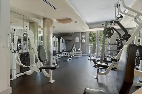 110 Washington Avenue Miami Beach FL 33139