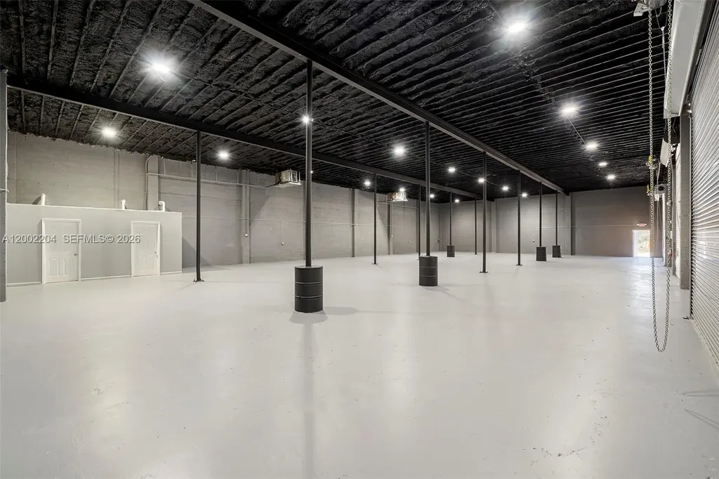 3080 Sheridan Street Warehouse + Office Hollywood FL 33020
