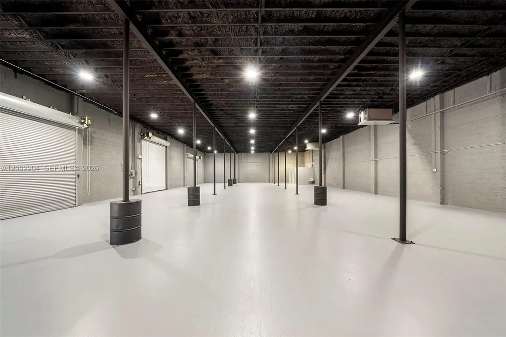 3080 Sheridan Street Warehouse + Office Hollywood FL 33020