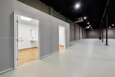 3080 Sheridan Street Warehouse + Office Hollywood FL 33020
