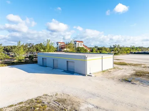 3080 Sheridan Street Warehouse + Office Hollywood FL 33020