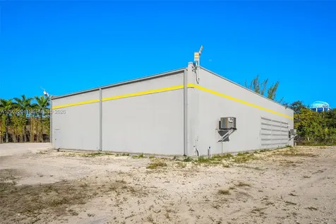 3080 Sheridan Street Warehouse + Office Hollywood FL 33020