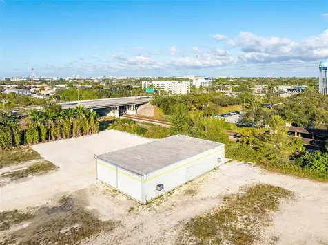 3080 Sheridan Street Warehouse + Office Hollywood FL 33020