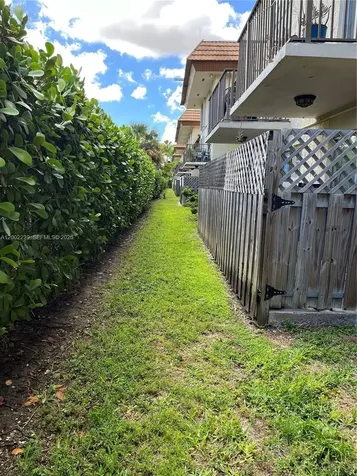 8650 SW 109th Avenue Miami FL 33173