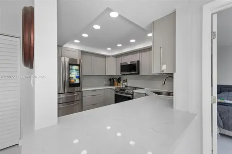 16546 NE 26th Avenue North Miami Beach FL 33160