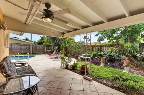408 NW 21st Street Wilton Manors FL 33311