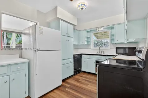 408 NW 21st Street Wilton Manors FL 33311