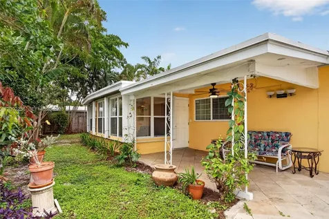 408 NW 21st Street Wilton Manors FL 33311