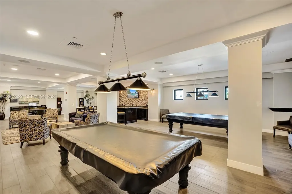 2501 S Ocean Drive Hollywood FL 33019