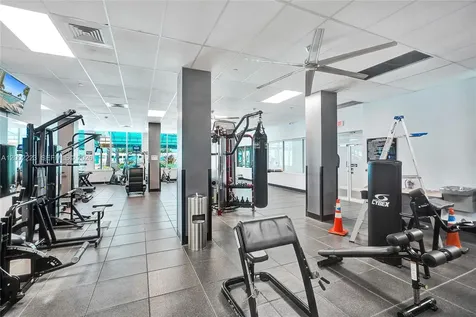 2501 S Ocean Drive Hollywood FL 33019