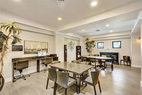 2501 S Ocean Drive Hollywood FL 33019