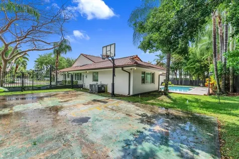 9941 SW 143rd Street Miami FL 33176