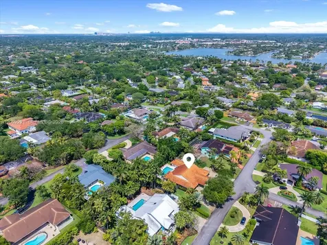9941 SW 143rd Street Miami FL 33176