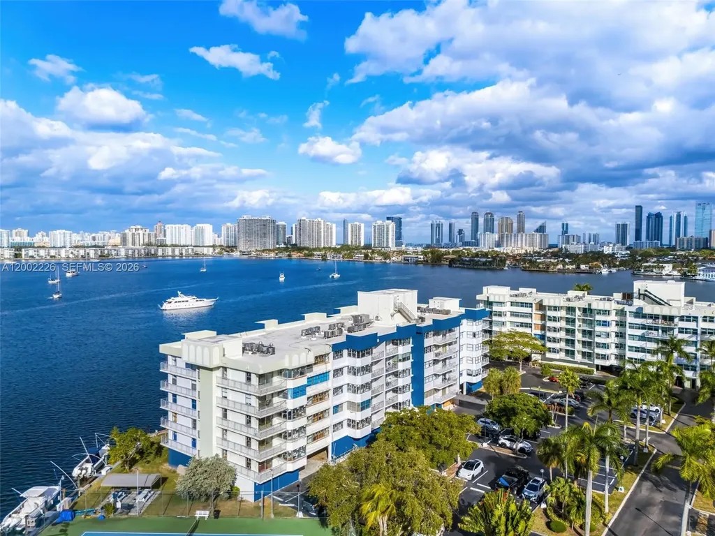 16546 NE 26th Avenue North Miami Beach FL 33160