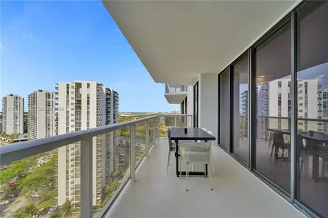 20281 E Country Club Drive Aventura FL 33180