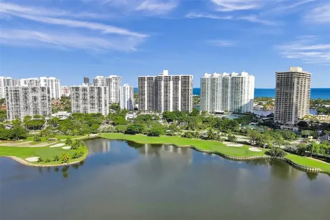 20281 E Country Club Drive Aventura FL 33180