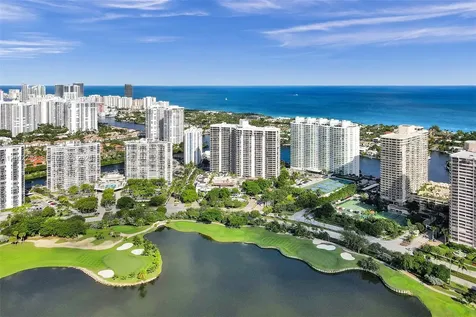 20281 E Country Club Drive Aventura FL 33180