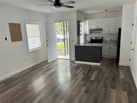 300 Sunset Drive Fort Lauderdale FL 33301