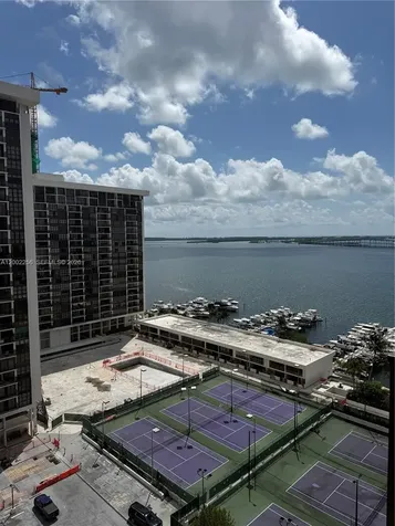 1915 Brickell Avenue Miami FL 33129