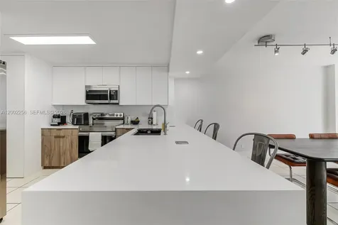 1915 Brickell Avenue Miami FL 33129