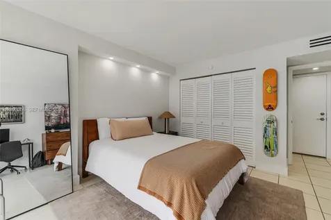 1915 Brickell Avenue Miami FL 33129