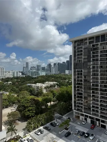 1915 Brickell Avenue Miami FL 33129