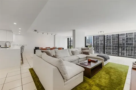 1915 Brickell Avenue Miami FL 33129