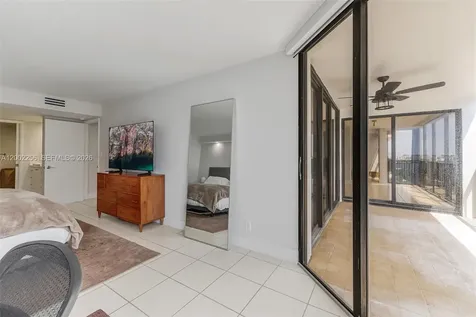 1915 Brickell Avenue Miami FL 33129