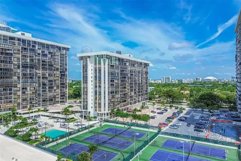 1915 Brickell Avenue Miami FL 33129