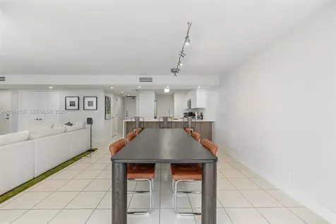 1915 Brickell Avenue Miami FL 33129