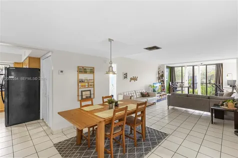 16175 Golf Club Road Weston FL 33326